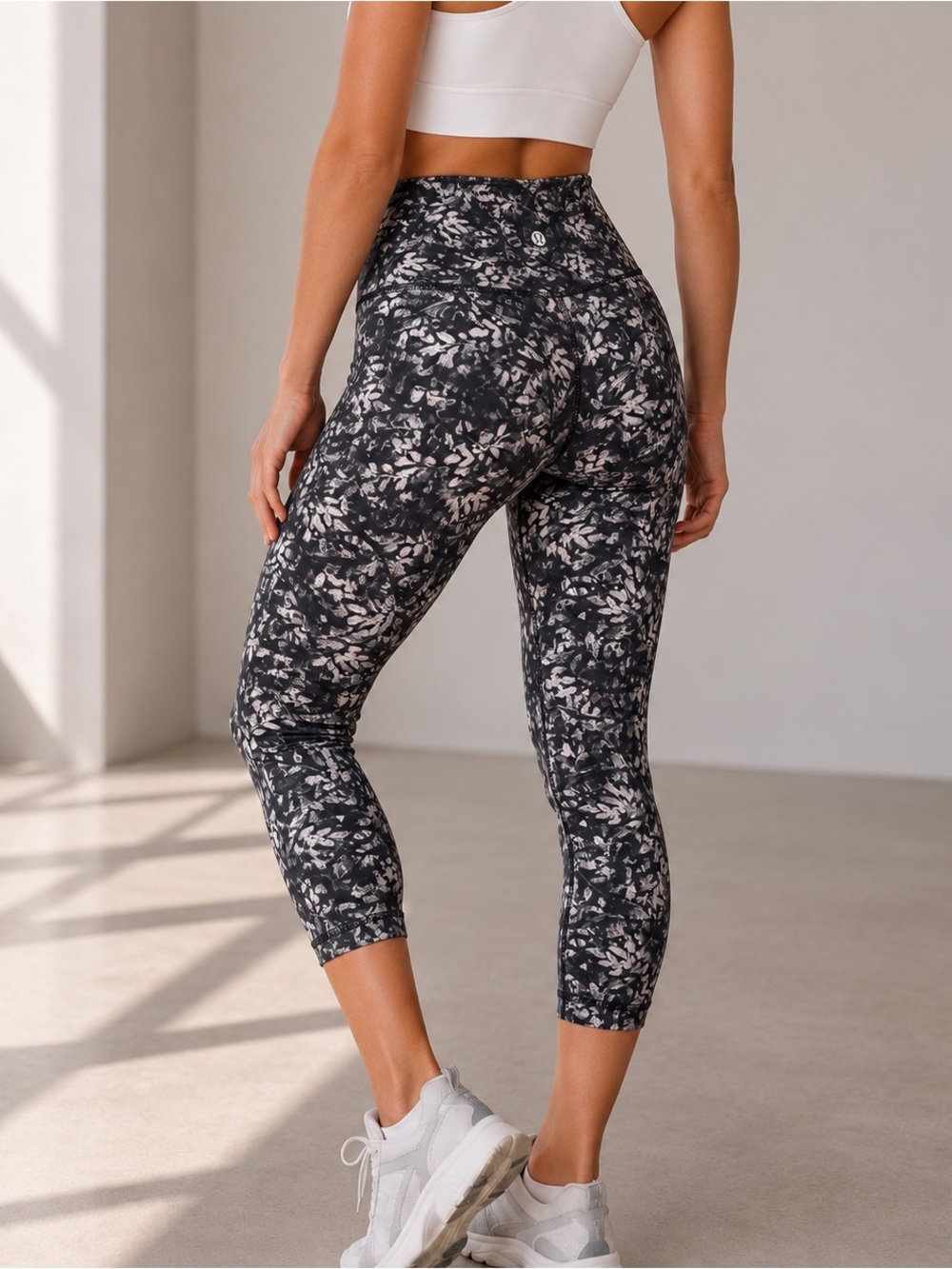 Lululemon Align High Rise Crop 21” Leggings Size 2 BOMS Black Print NWT $88